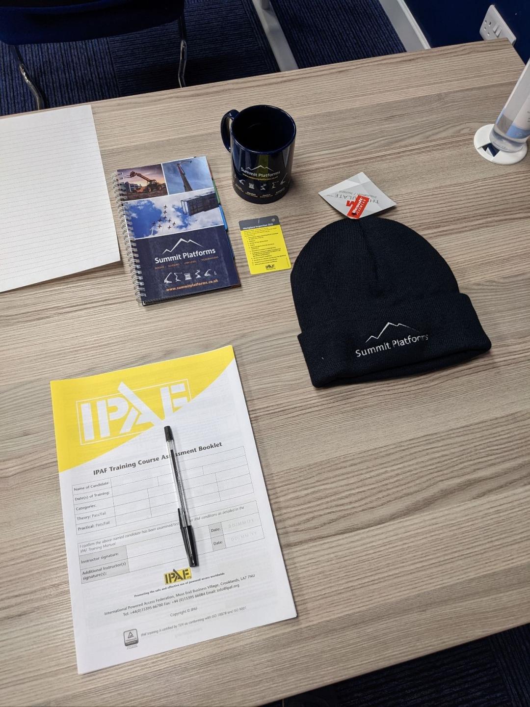 Summit Platforms Ipaf Training - Premium Ocean Wallpaper Gallery - Mobile